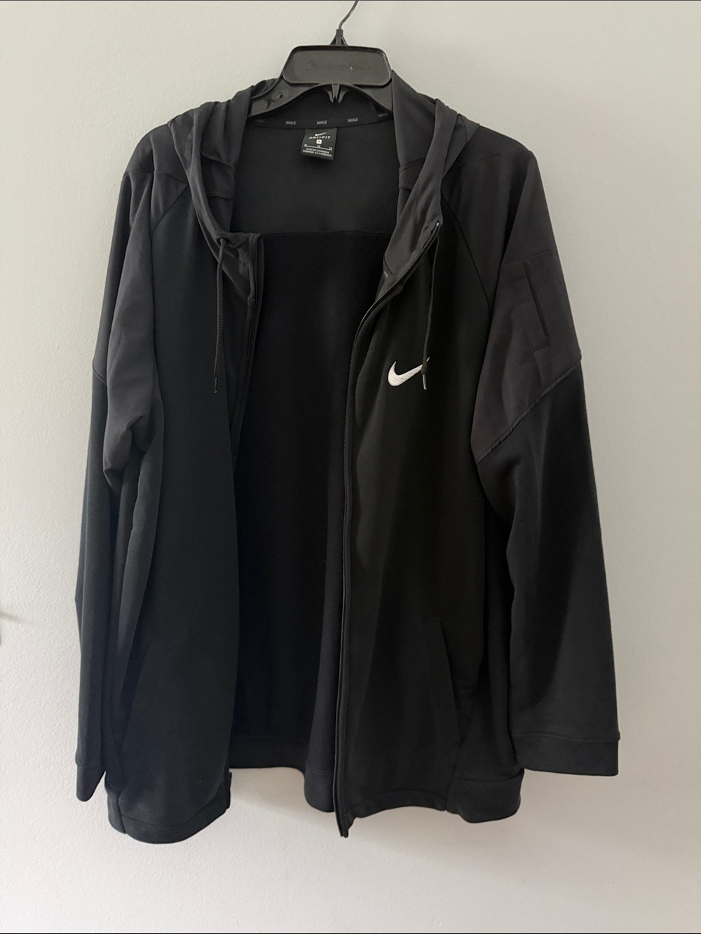 Nike Men’s Black Full-Zip Hooded Performance Jacket with White Swoosh